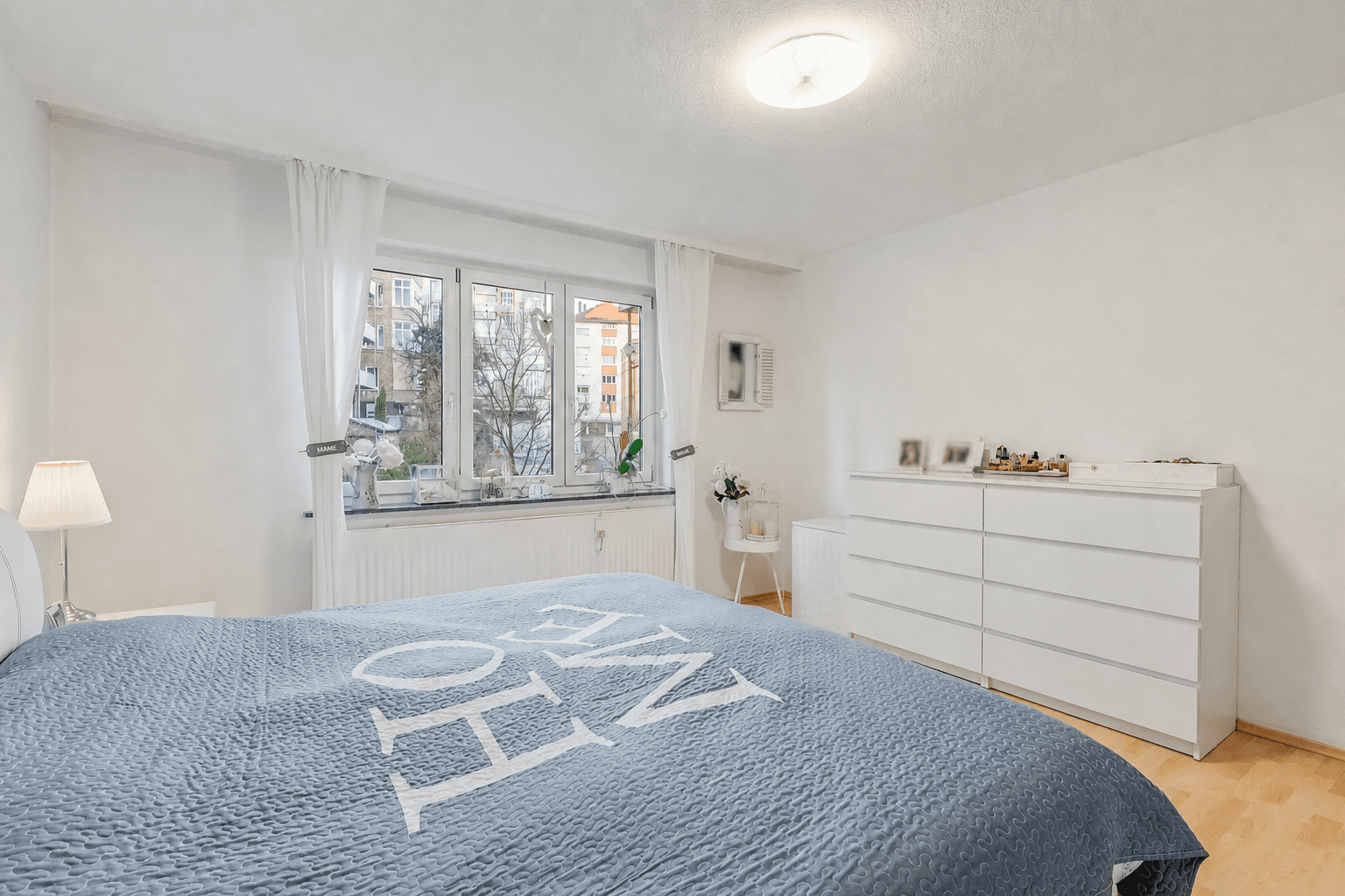 Pronájem bytu 3+1 82 m², Rötestraße 65, Stuttgart, Bádensko-Württembersko Pronájem bytu 3+1 82 m², Rötestraße 65, Stuttgart, Bádensko-Württembersko