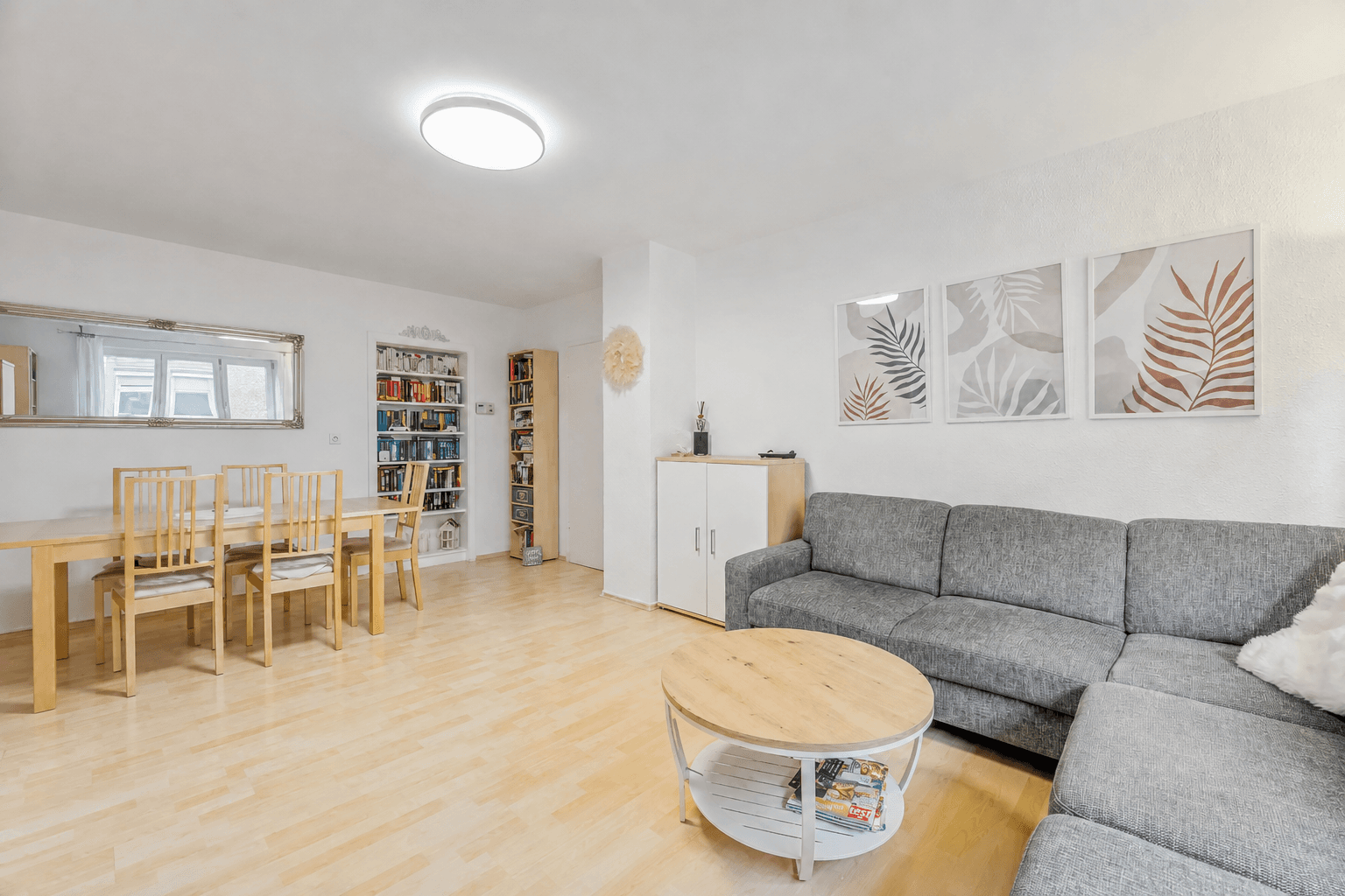 Pronájem bytu 3+1 82 m², Rötestraße 65, Stuttgart, Bádensko-Württembersko Pronájem bytu 3+1 82 m², Rötestraße 65, Stuttgart, Bádensko-Württembersko