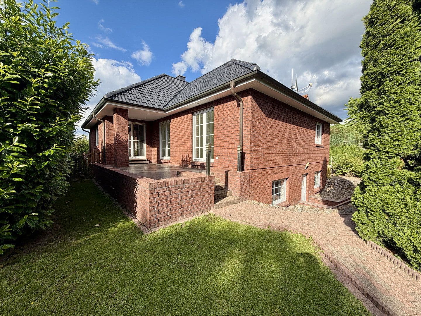 Pronájem domu 125 m², pozemek 780 m², Pferdekoppel 14, Neetze, Dolní Sasko Pronájem domu 125 m², pozemek 780 m², Pferdekoppel 14, Neetze, Dolní Sasko