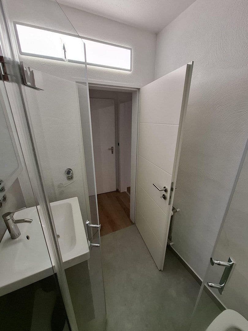 Pronájem bytu 1+1 31 m², Müchen, Bavorsko Pronájem bytu 1+1 31 m², Müchen, Bavorsko