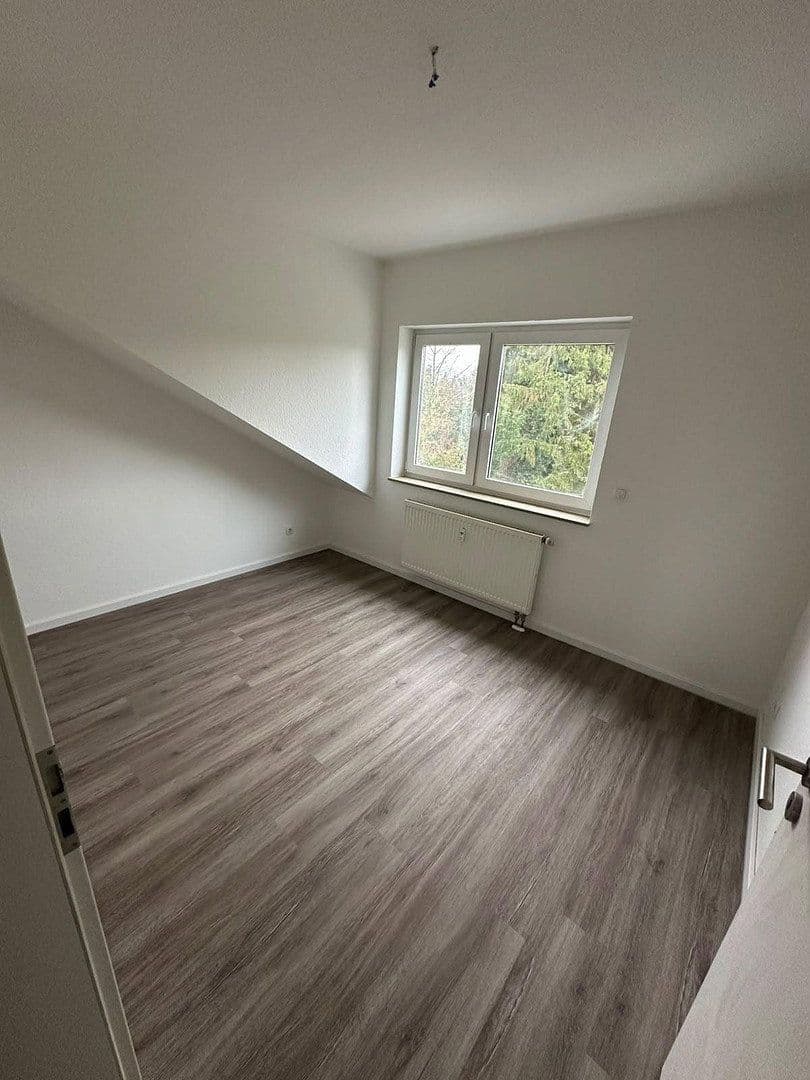 Pronájem bytu 2+1 58 m², Kirchstraße 5, Köln, Severní Porýní-Vestfálsko Pronájem bytu 2+1 58 m², Kirchstraße 5, Köln, Severní Porýní-Vestfálsko