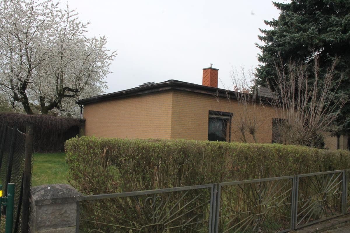 Prodej domu 63 m², pozemek 935 m², Berlin, Berlín Prodej domu 63 m², pozemek 935 m², Berlin, Berlín