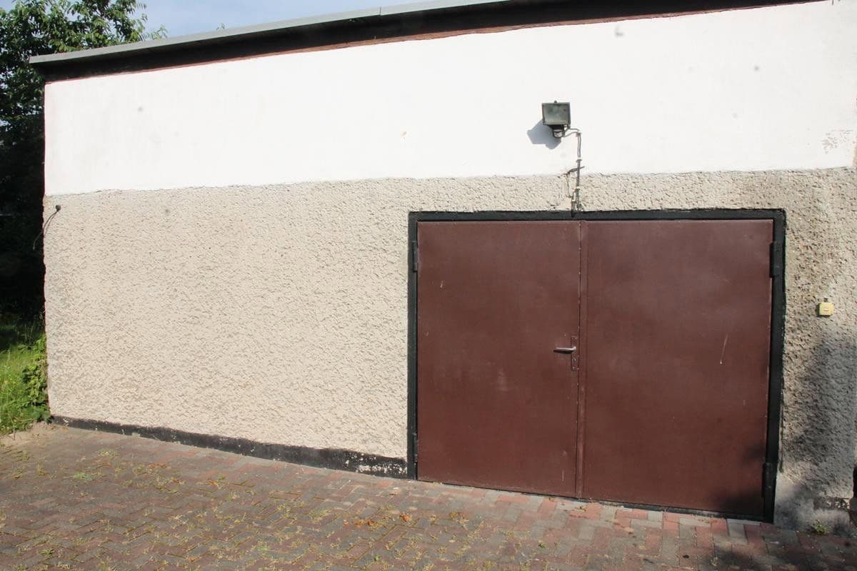 Prodej domu 63 m², pozemek 935 m², Berlin, Berlín Prodej domu 63 m², pozemek 935 m², Berlin, Berlín