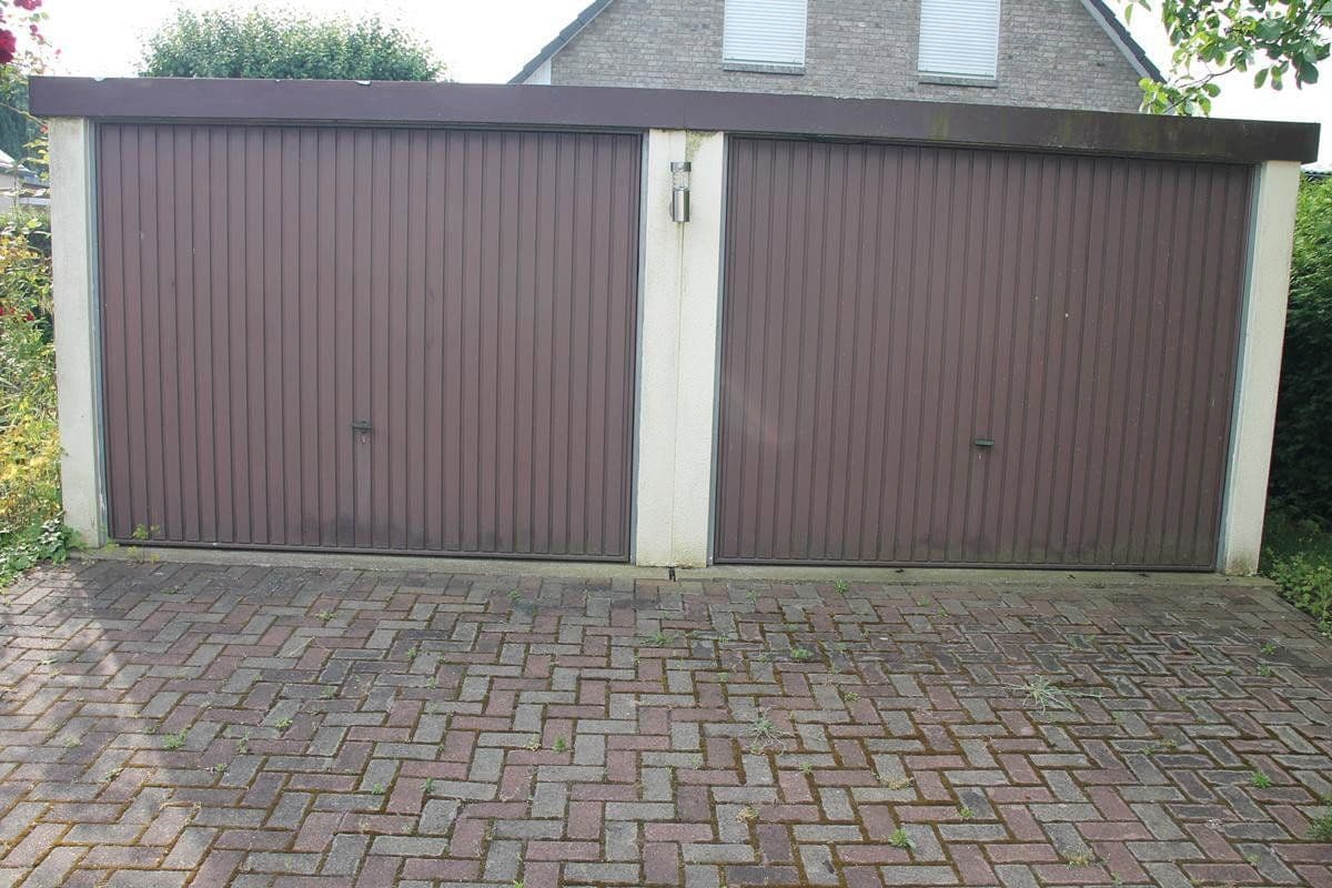 Prodej domu 63 m², pozemek 935 m², Berlin, Berlín Prodej domu 63 m², pozemek 935 m², Berlin, Berlín