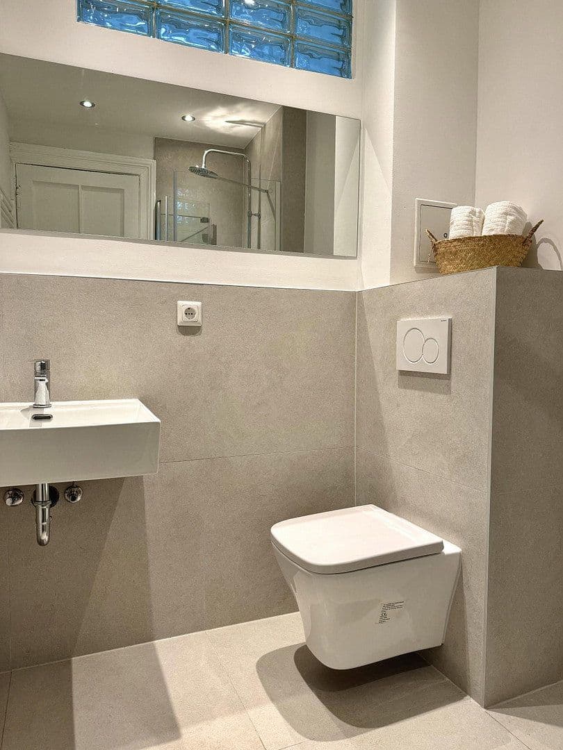 Prodej bytu 1+1 27 m², Berlin, Berlín Prodej bytu 1+1 27 m², Berlin, Berlín