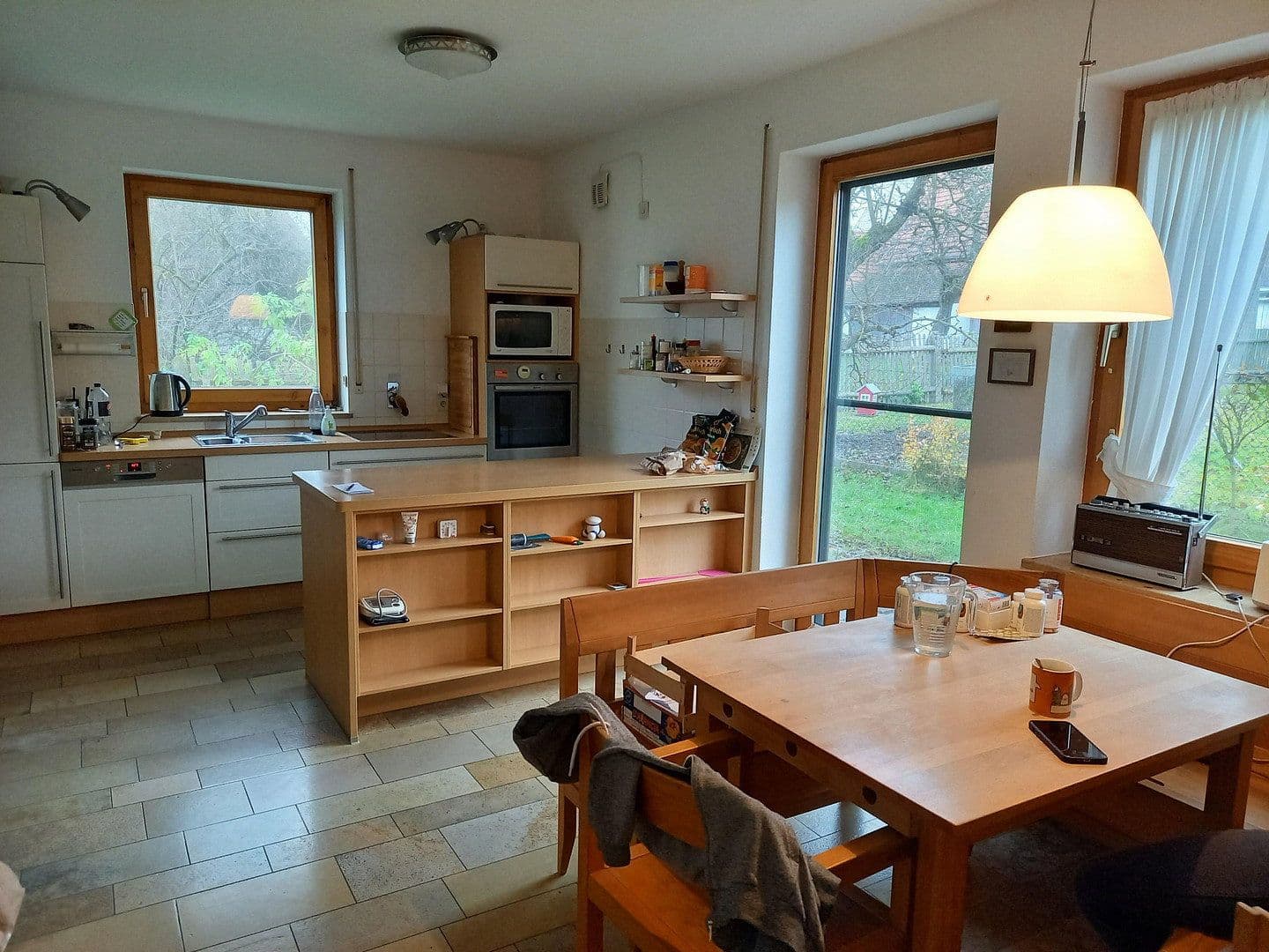 Pronájem domu 240 m², pozemek 800 m², Hinter den Gärten 7, Wertingen, Bavorsko Pronájem domu 240 m², pozemek 800 m², Hinter den Gärten 7, Wertingen, Bavorsko
