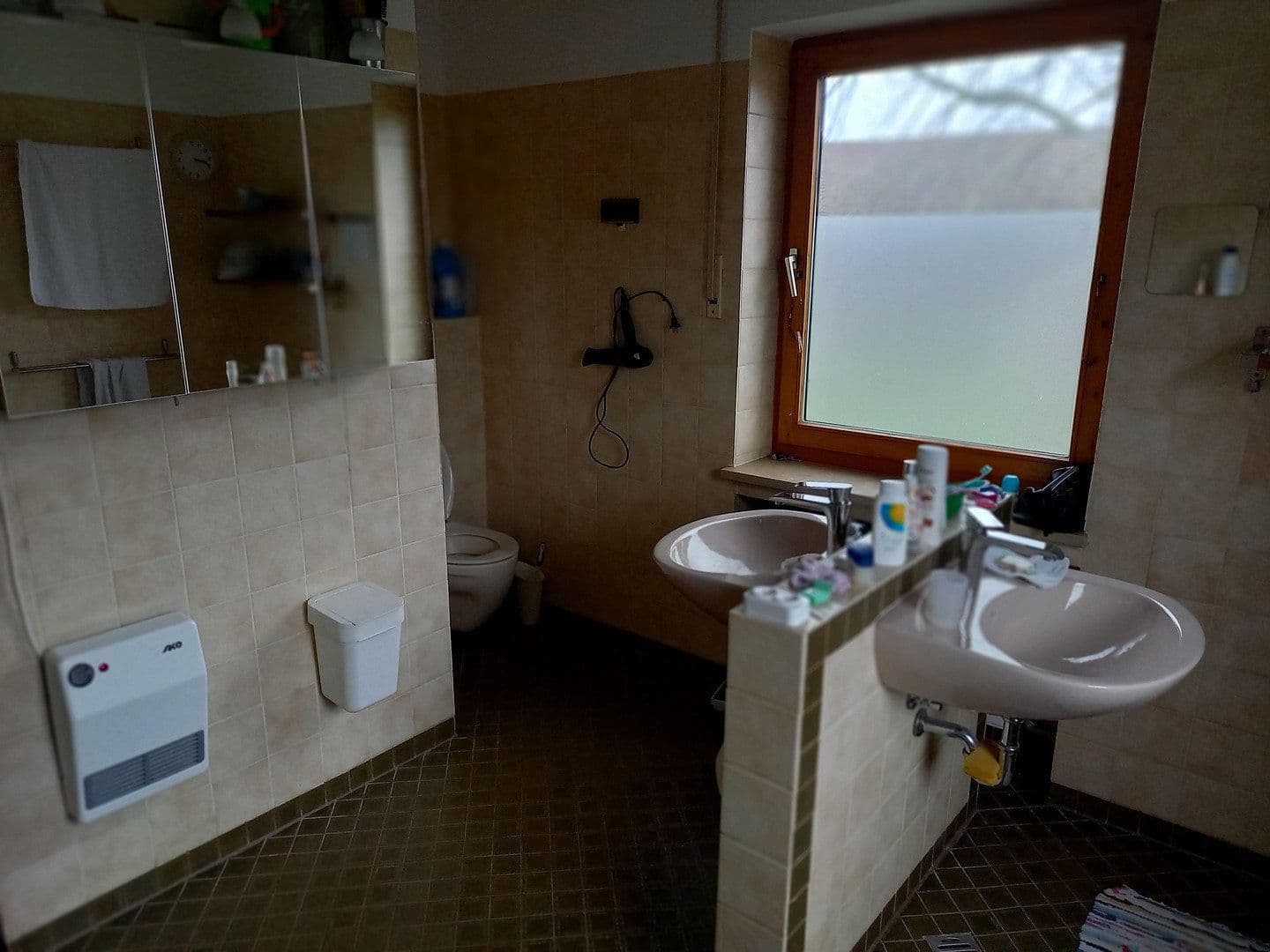 Pronájem domu 240 m², pozemek 800 m², Hinter den Gärten 7, Wertingen, Bavorsko Pronájem domu 240 m², pozemek 800 m², Hinter den Gärten 7, Wertingen, Bavorsko