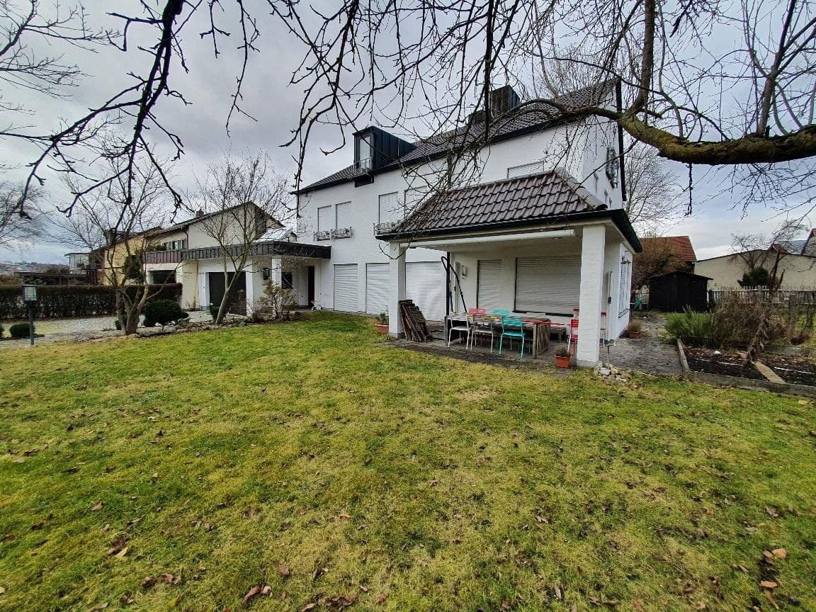 Pronájem domu 240 m², pozemek 800 m², Hinter den Gärten 7, Wertingen, Bavorsko Pronájem domu 240 m², pozemek 800 m², Hinter den Gärten 7, Wertingen, Bavorsko