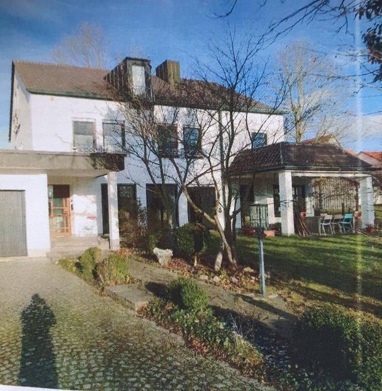 Pronájem domu 240 m², pozemek 800 m², Hinter den Gärten 7, Wertingen, Bavorsko Pronájem domu 240 m², pozemek 800 m², Hinter den Gärten 7, Wertingen, Bavorsko