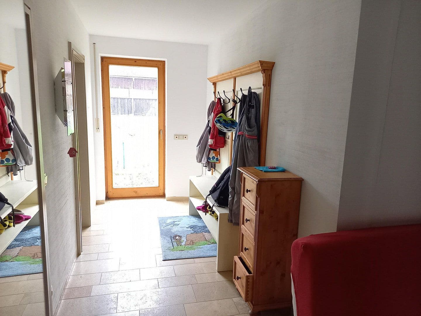 Pronájem domu 240 m², pozemek 800 m², Hinter den Gärten 7, Wertingen, Bavorsko Pronájem domu 240 m², pozemek 800 m², Hinter den Gärten 7, Wertingen, Bavorsko