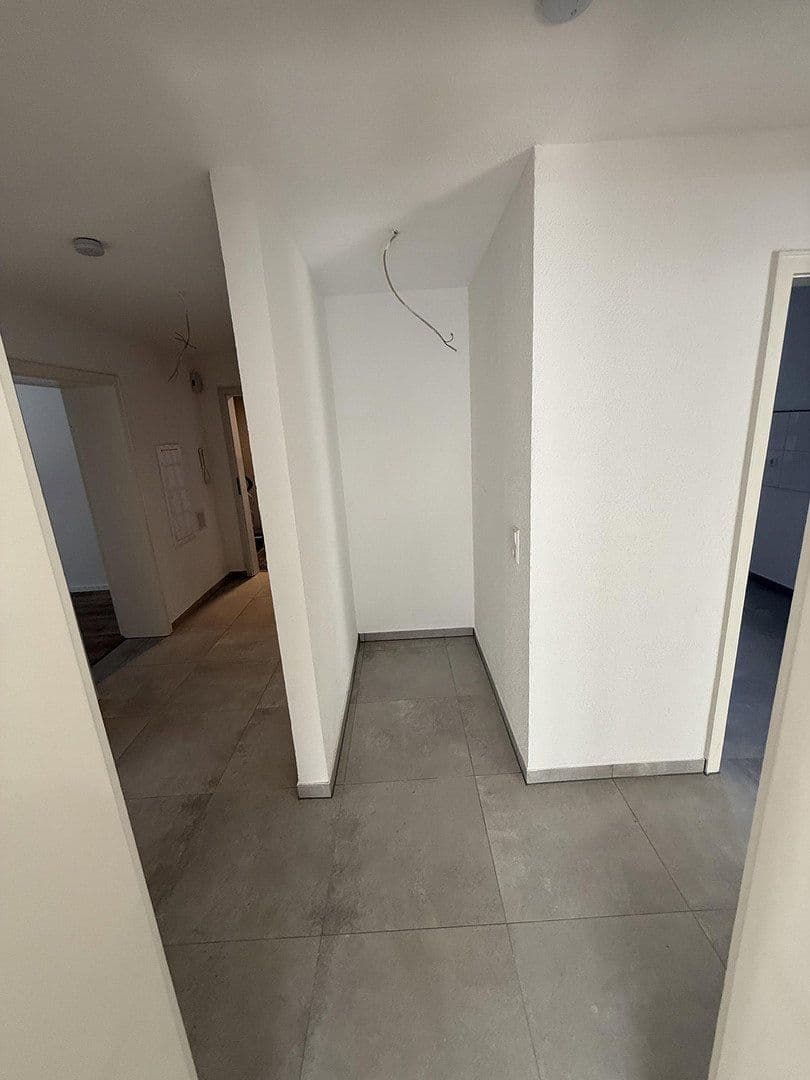 Pronájem bytu 4+1 95 m², Karlsruhe, Bádensko-Württembersko Pronájem bytu 4+1 95 m², Karlsruhe, Bádensko-Württembersko