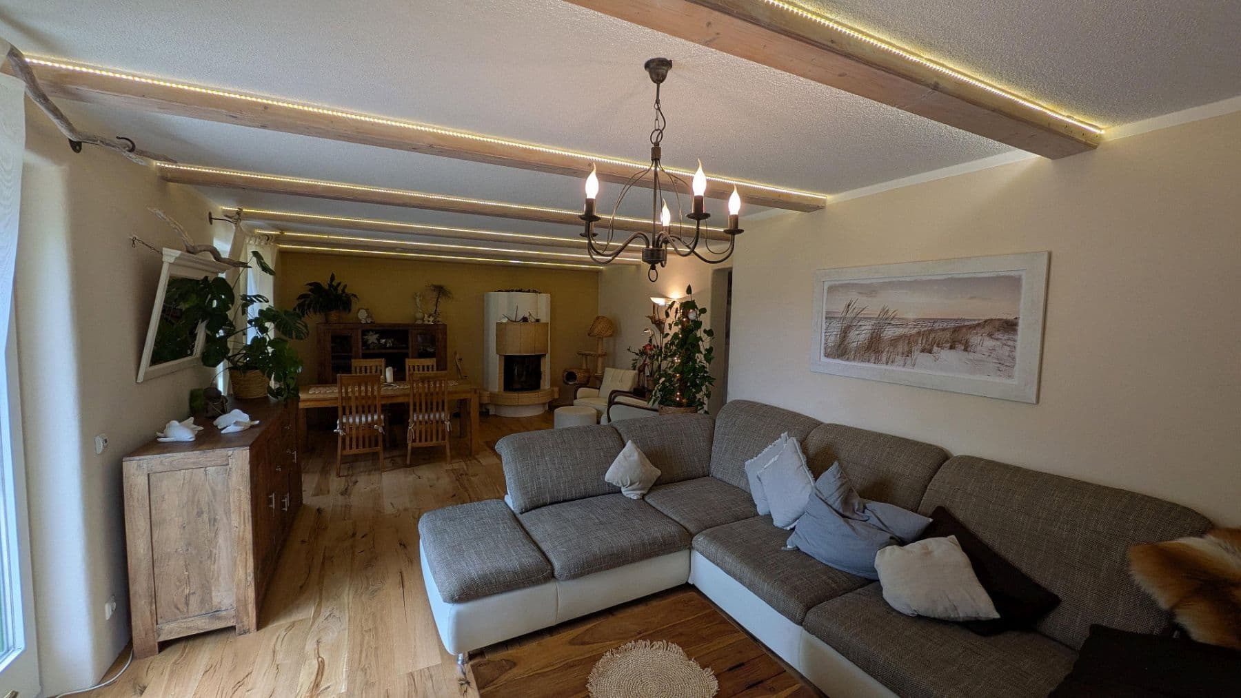 Prodej domu 207 m², pozemek 1.091 m², Chemnitz, Sasko Prodej domu 207 m², pozemek 1.091 m², Chemnitz, Sasko