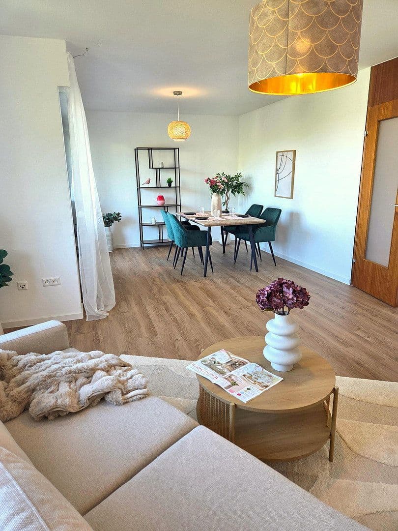 Prodej bytu 4+kk 108 m², Remshalden, Bádensko-Württembersko Prodej bytu 4+kk 108 m², Remshalden, Bádensko-Württembersko