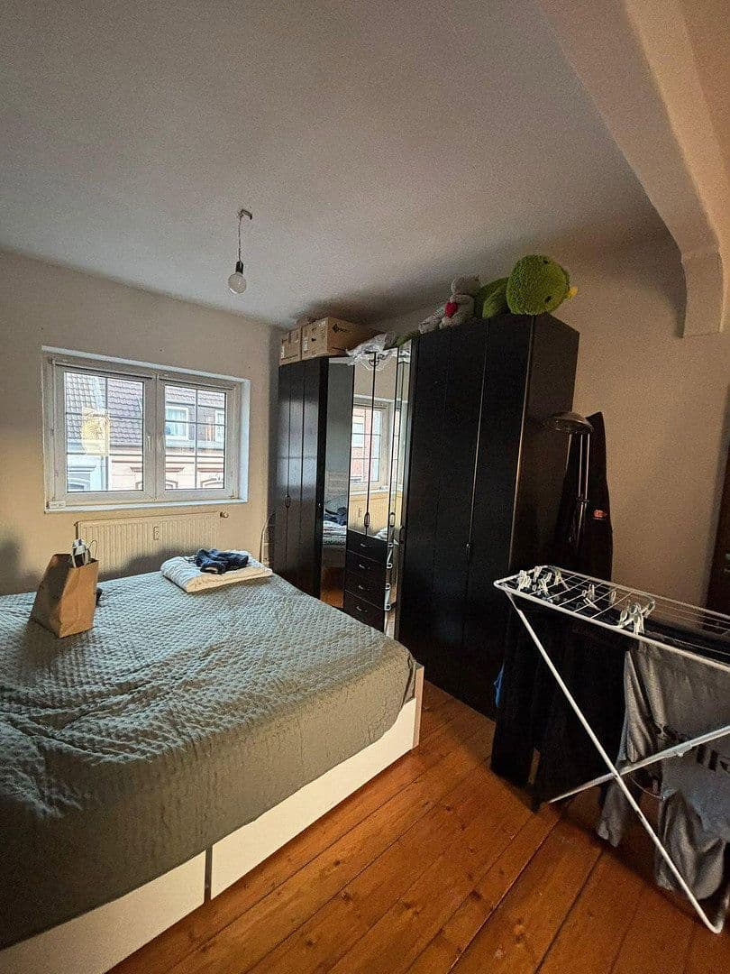 Pronájem bytu 2+1 55 m², Seidenstraße 36, Krefeld, Severní Porýní-Vestfálsko Pronájem bytu 2+1 55 m², Seidenstraße 36, Krefeld, Severní Porýní-Vestfálsko