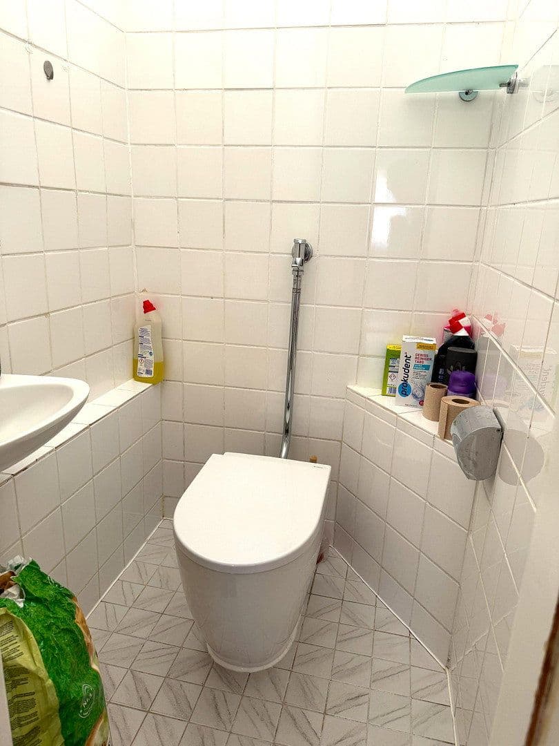 Pronájem bytu 4+1 106 m², Mürwiker Strasse 194, Flensburg, Šlesvicko-Holštýnsko Pronájem bytu 4+1 106 m², Mürwiker Strasse 194, Flensburg, Šlesvicko-Holštýnsko