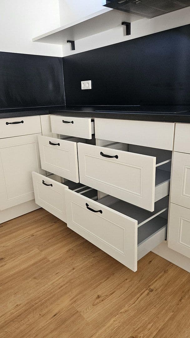 Pronájem domu 105 m², pozemek 140 m², Delmenhorst, Dolní Sasko Pronájem domu 105 m², pozemek 140 m², Delmenhorst, Dolní Sasko