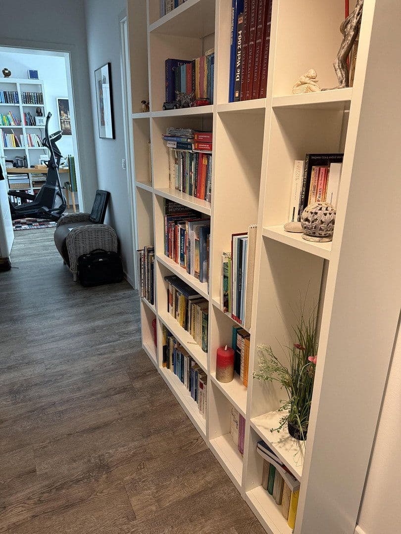 Prodej bytu 3+1 127 m², Berlin, Berlín Prodej bytu 3+1 127 m², Berlin, Berlín