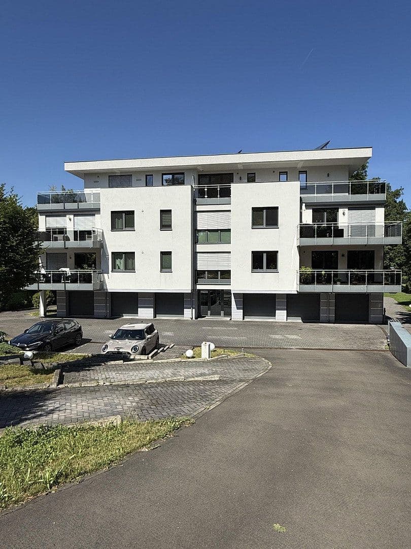 Prodej bytu 3+1 127 m², Berlin, Berlín Prodej bytu 3+1 127 m², Berlin, Berlín