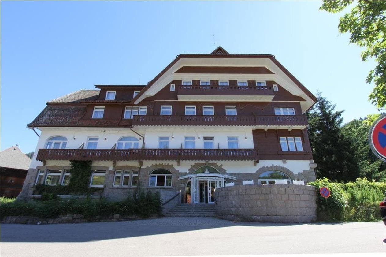 Prodej nebytového prostoru 8.213 m², St. Blasien, Bádensko-Württembersko Prodej nebytového prostoru 8.213 m², St. Blasien, Bádensko-Württembersko