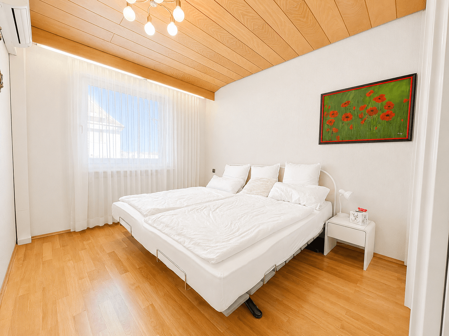 Prodej domu 300 m², pozemek 1.170 m², Mandelring 250, Neustadt, Porýní-Falc Prodej domu 300 m², pozemek 1.170 m², Mandelring 250, Neustadt, Porýní-Falc