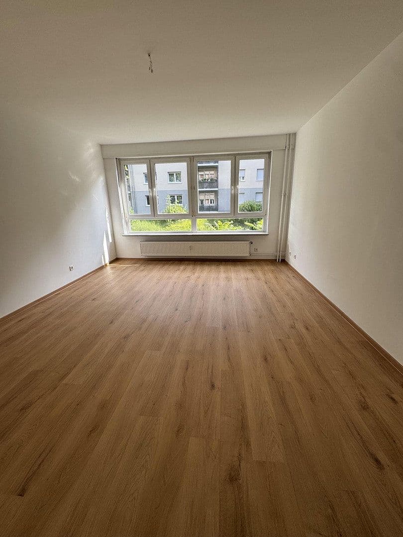 Pronájem bytu 3+1 80 m², Lenaustraße 24, Mannheim, Bádensko-Württembersko Pronájem bytu 3+1 80 m², Lenaustraße 24, Mannheim, Bádensko-Württembersko