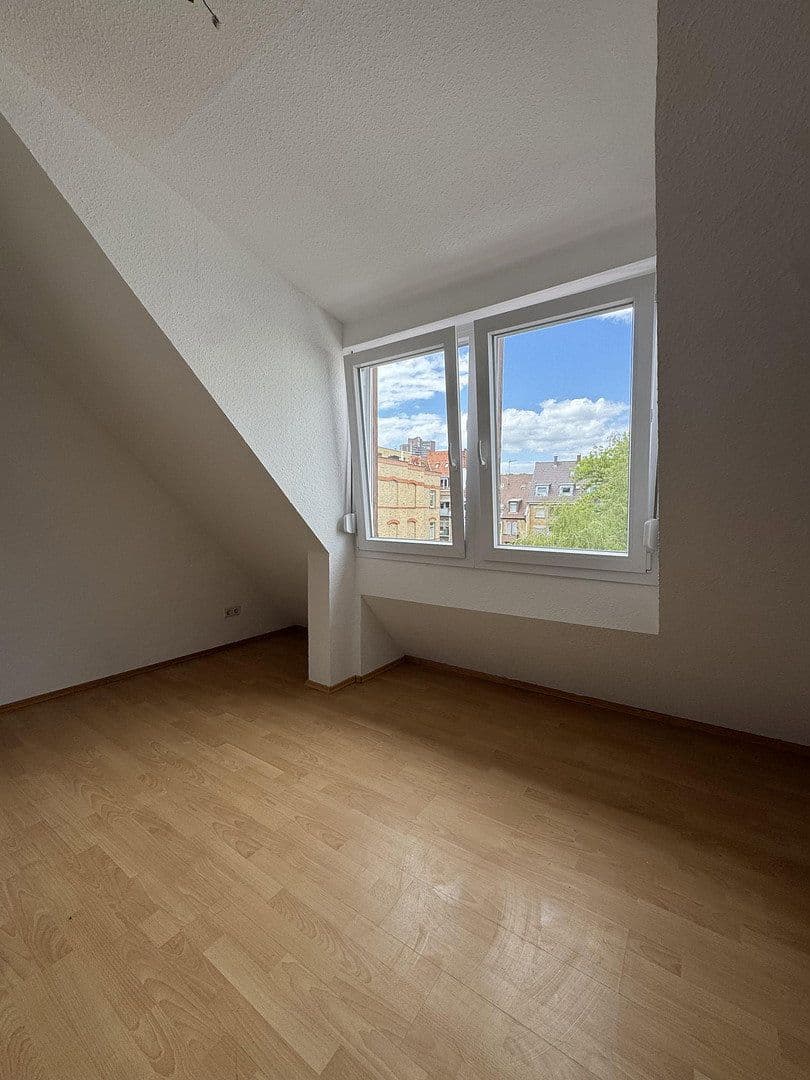Pronájem bytu 2+1 48 m², Lenaustraße 22, Mannheim, Bádensko-Württembersko Pronájem bytu 2+1 48 m², Lenaustraße 22, Mannheim, Bádensko-Württembersko