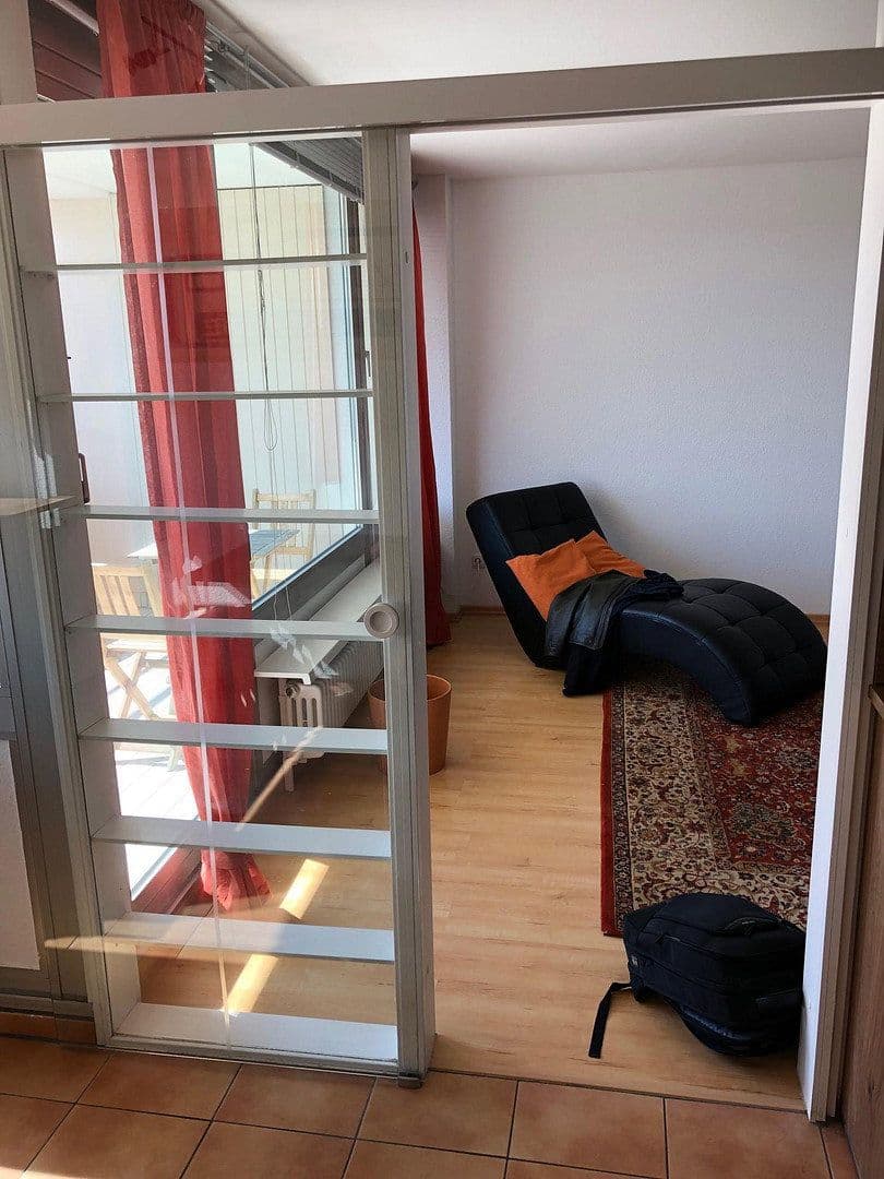 Pronájem bytu 3+kk 80 m², Neuköllnerstr 9, Leonberg, Bádensko-Württembersko Pronájem bytu 3+kk 80 m², Neuköllnerstr 9, Leonberg, Bádensko-Württembersko