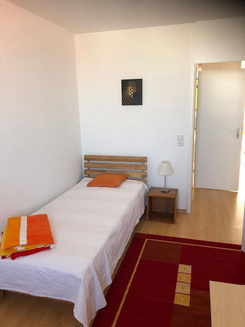 Pronájem bytu 3+kk 80 m², Neuköllnerstr 9, Leonberg, Bádensko-Württembersko Pronájem bytu 3+kk 80 m², Neuköllnerstr 9, Leonberg, Bádensko-Württembersko