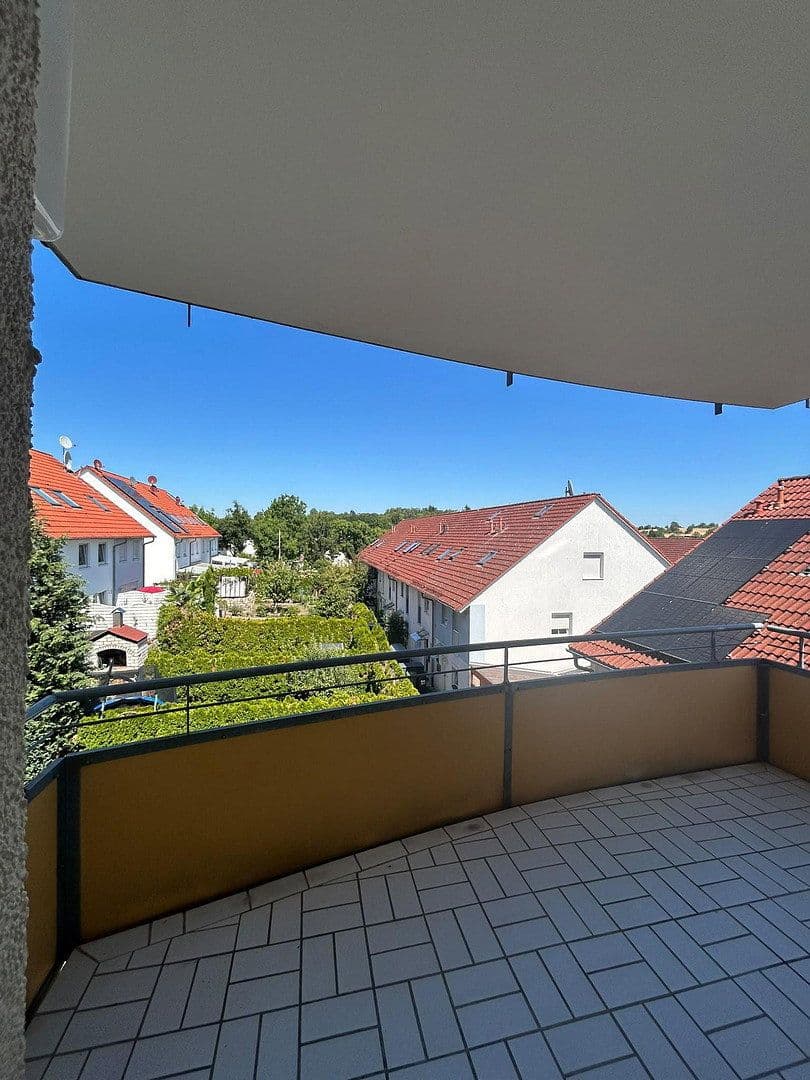 Pronájem bytu 2+1 68 m², Helga-Barth-Straße 7, Bretten, Bádensko-Württembersko Pronájem bytu 2+1 68 m², Helga-Barth-Straße 7, Bretten, Bádensko-Württembersko