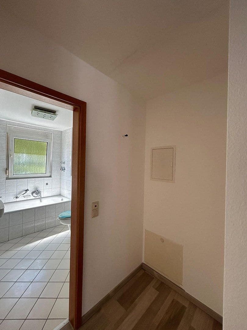Pronájem bytu 2+1 68 m², Helga-Barth-Straße 7, Bretten, Bádensko-Württembersko Pronájem bytu 2+1 68 m², Helga-Barth-Straße 7, Bretten, Bádensko-Württembersko