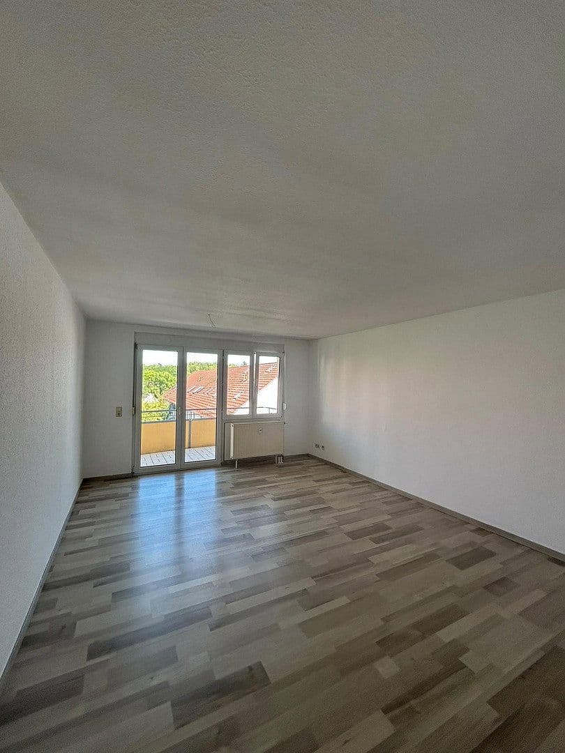 Pronájem bytu 2+1 68 m², Helga-Barth-Straße 7, Bretten, Bádensko-Württembersko Pronájem bytu 2+1 68 m², Helga-Barth-Straße 7, Bretten, Bádensko-Württembersko