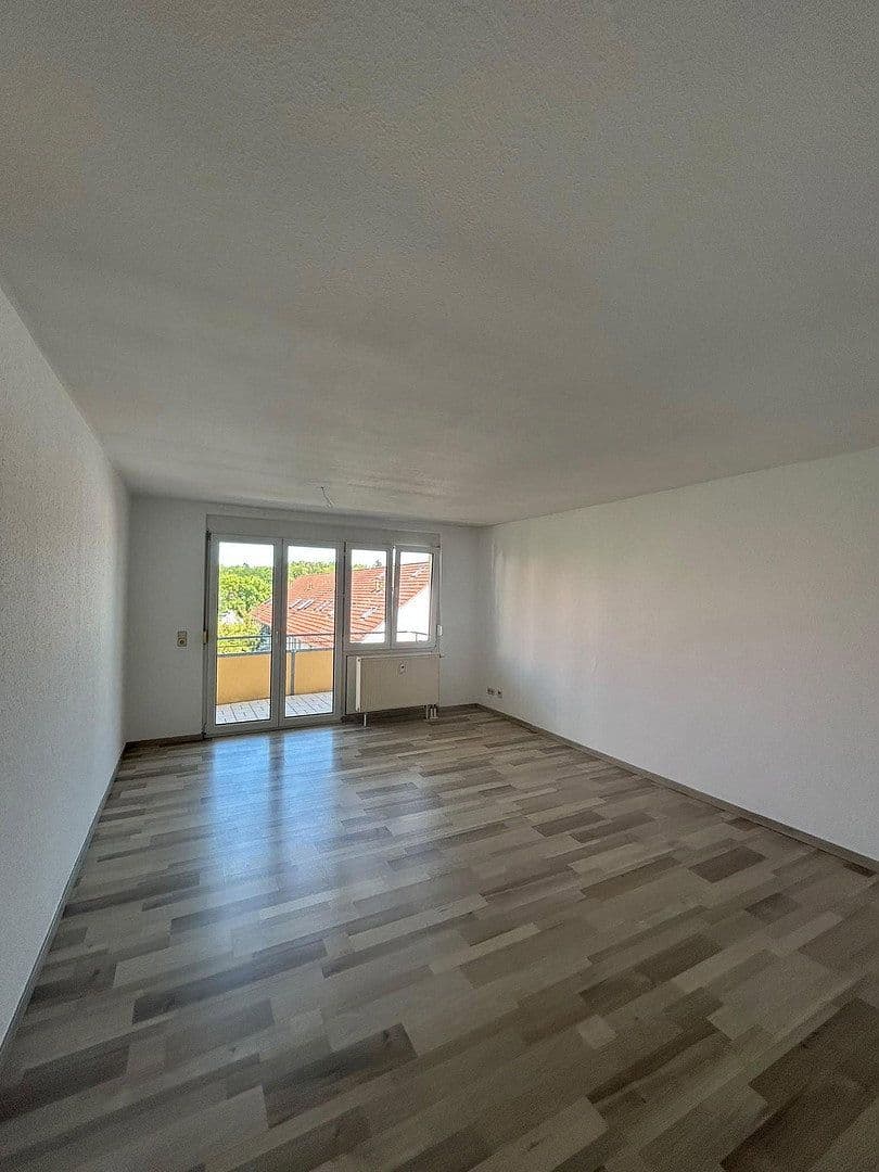 Pronájem bytu 2+1 68 m², Helga-Barth-Straße 7, Bretten, Bádensko-Württembersko Pronájem bytu 2+1 68 m², Helga-Barth-Straße 7, Bretten, Bádensko-Württembersko