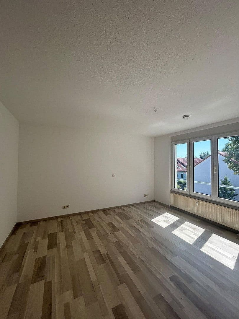 Pronájem bytu 2+1 68 m², Helga-Barth-Straße 7, Bretten, Bádensko-Württembersko Pronájem bytu 2+1 68 m², Helga-Barth-Straße 7, Bretten, Bádensko-Württembersko