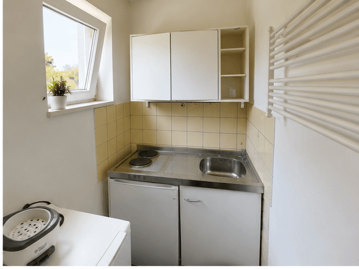 Pronájem bytu 1+1 33 m², Festeburgring 2, Frankfurt am Main, Hessen Pronájem bytu 1+1 33 m², Festeburgring 2, Frankfurt am Main, Hessen
