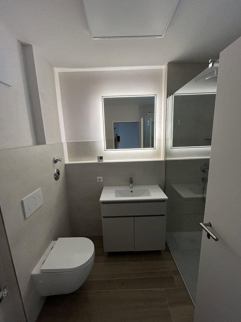 Pronájem bytu 2+1 65 m², Langenargen, Bádensko-Württembersko Pronájem bytu 2+1 65 m², Langenargen, Bádensko-Württembersko