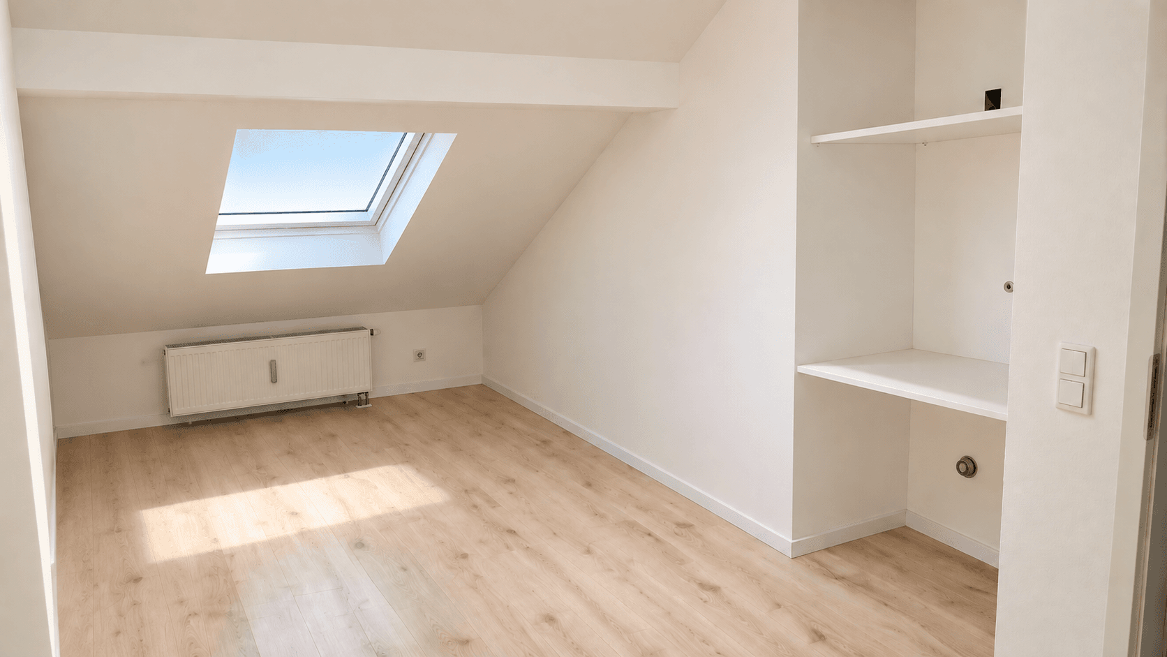 Prodej bytu 4+1 100 m², Hartmannstr 6, Nürnberg, Bavorsko Prodej bytu 4+1 100 m², Hartmannstr 6, Nürnberg, Bavorsko
