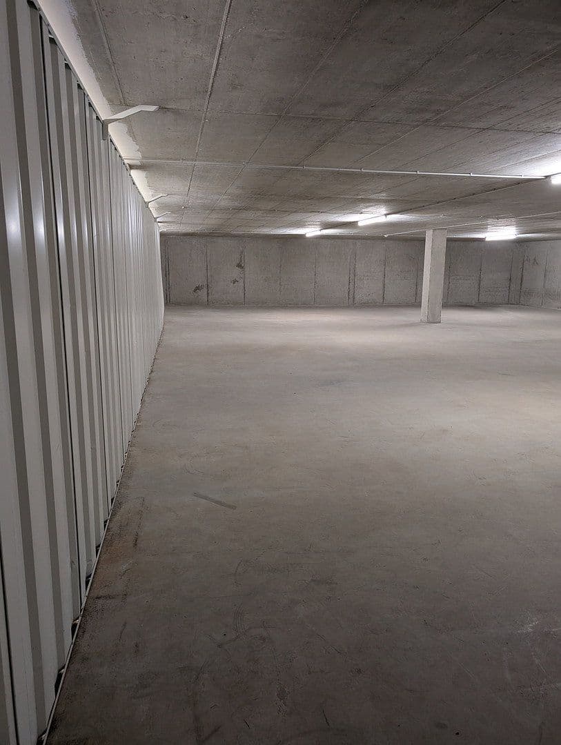 Pronájem nebytového prostoru 285 m², Dachauer Straße 382, München, Bavorsko Pronájem nebytového prostoru 285 m², Dachauer Straße 382, München, Bavorsko