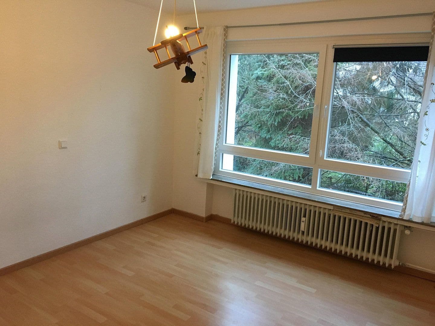 Pronájem bytu 3+1 64 m², Adlerstraße 42, Ratingen, Severní Porýní-Vestfálsko Pronájem bytu 3+1 64 m², Adlerstraße 42, Ratingen, Severní Porýní-Vestfálsko