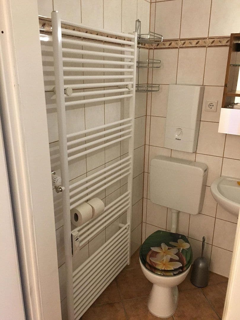 Pronájem bytu 3+1 64 m², Adlerstraße 42, Ratingen, Severní Porýní-Vestfálsko Pronájem bytu 3+1 64 m², Adlerstraße 42, Ratingen, Severní Porýní-Vestfálsko