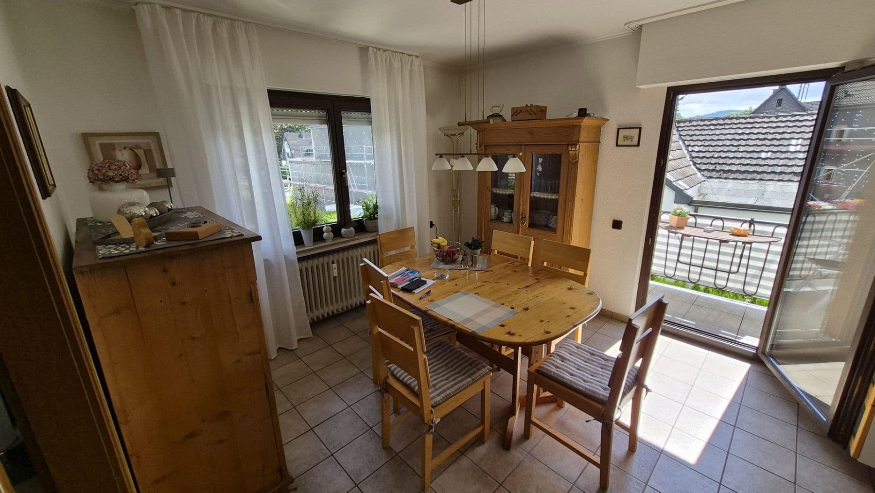 Pronájem bytu 4+1 77 m², Hindenburgstr. 23, Engelskirchen, Severní Porýní-Vestfálsko Pronájem bytu 4+1 77 m², Hindenburgstr. 23, Engelskirchen, Severní Porýní-Vestfálsko