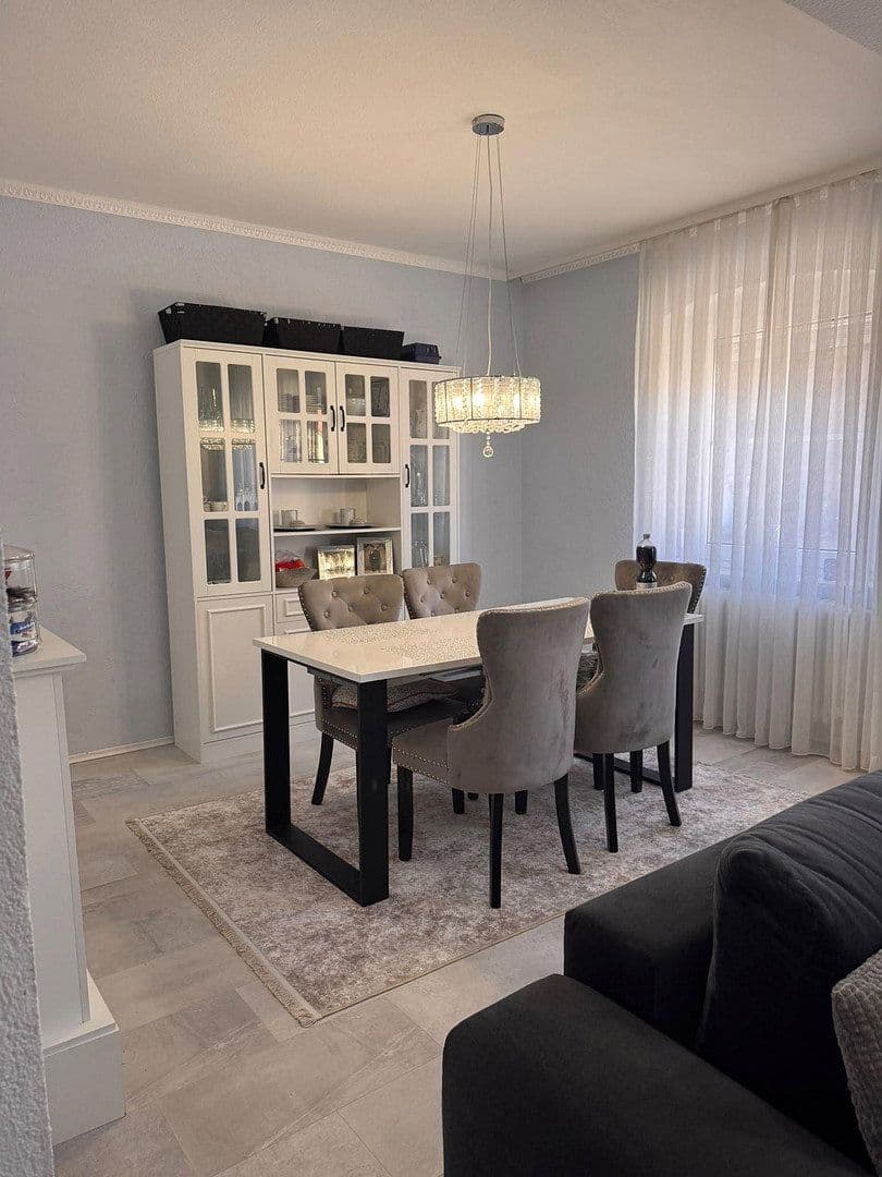 Prodej domu 119 m², pozemek 220 m², Bolanden, Porýní-Falc Prodej domu 119 m², pozemek 220 m², Bolanden, Porýní-Falc