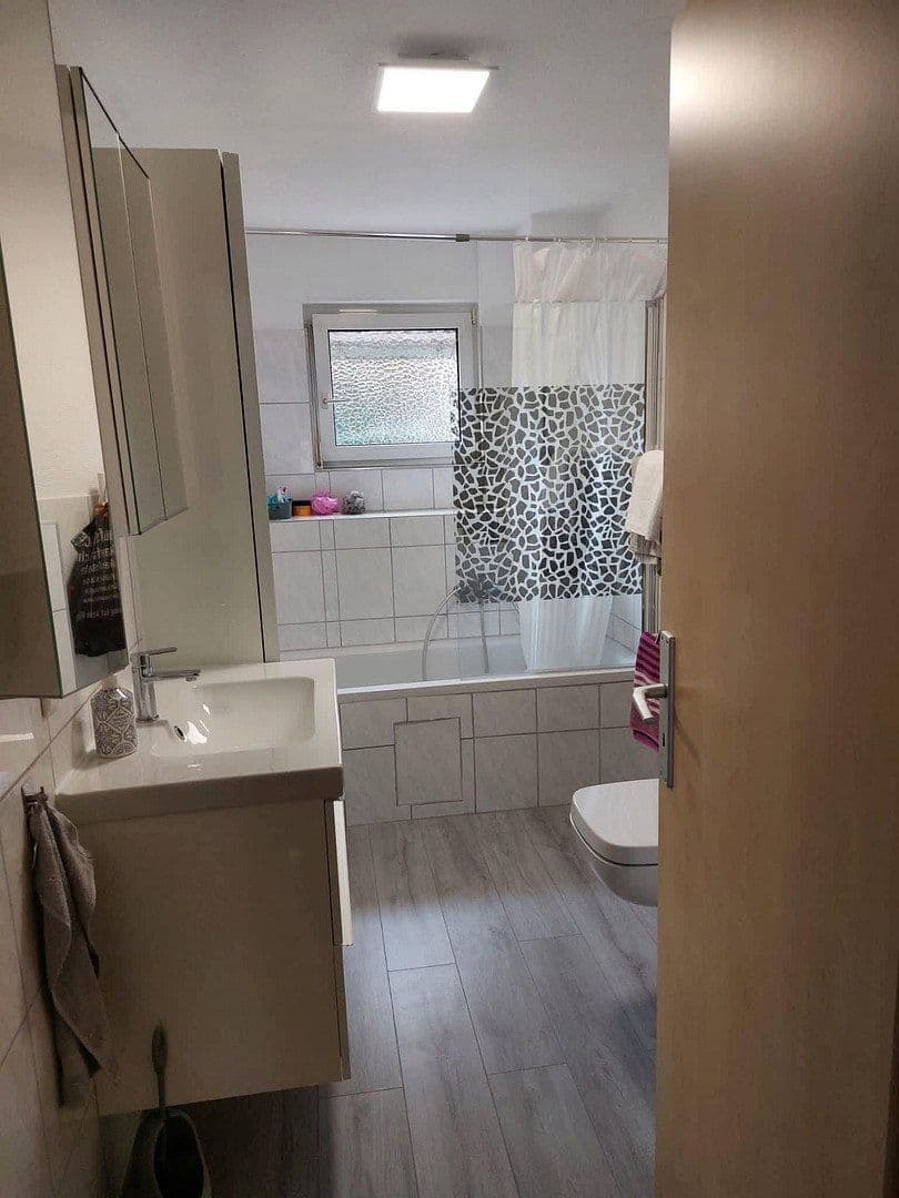 Prodej domu 119 m², pozemek 220 m², Bolanden, Porýní-Falc Prodej domu 119 m², pozemek 220 m², Bolanden, Porýní-Falc