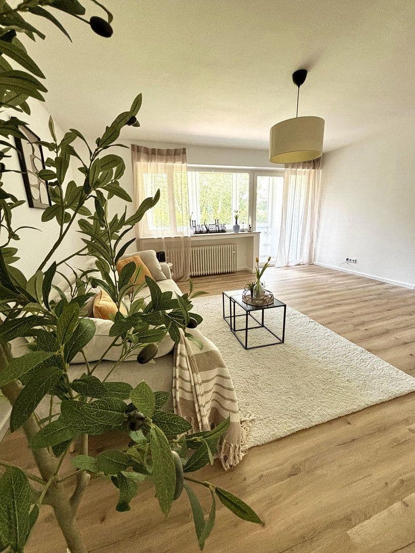 Prodej bytu 3+1 76 m², Hochstiftstraße 3, Paderborn, Severní Porýní-Vestfálsko Prodej bytu 3+1 76 m², Hochstiftstraße 3, Paderborn, Severní Porýní-Vestfálsko