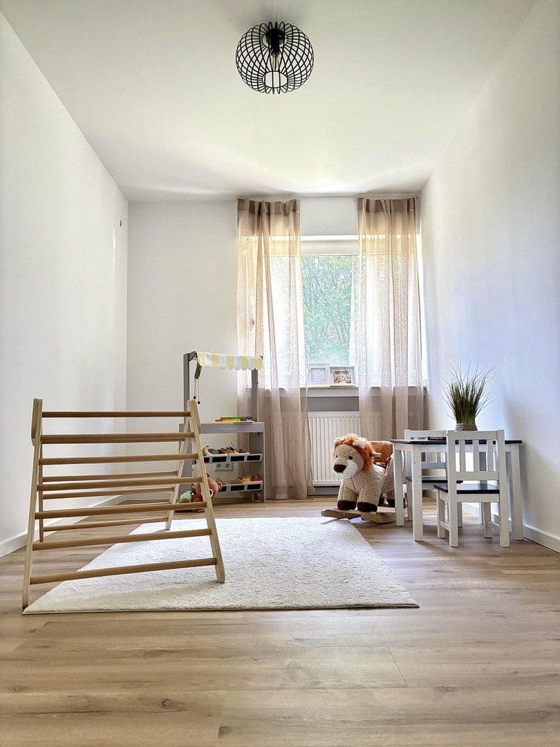 Prodej bytu 3+1 76 m², Hochstiftstraße 3, Paderborn, Severní Porýní-Vestfálsko Prodej bytu 3+1 76 m², Hochstiftstraße 3, Paderborn, Severní Porýní-Vestfálsko