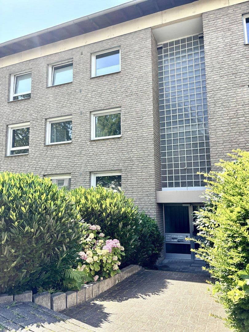 Prodej bytu 3+1 76 m², Hochstiftstraße 3, Paderborn, Severní Porýní-Vestfálsko Prodej bytu 3+1 76 m², Hochstiftstraße 3, Paderborn, Severní Porýní-Vestfálsko
