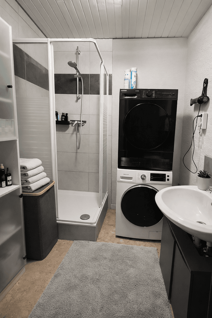 Prodej domu 354 m², pozemek 1.120 m², Nettersheim, Severní Porýní-Vestfálsko Prodej domu 354 m², pozemek 1.120 m², Nettersheim, Severní Porýní-Vestfálsko