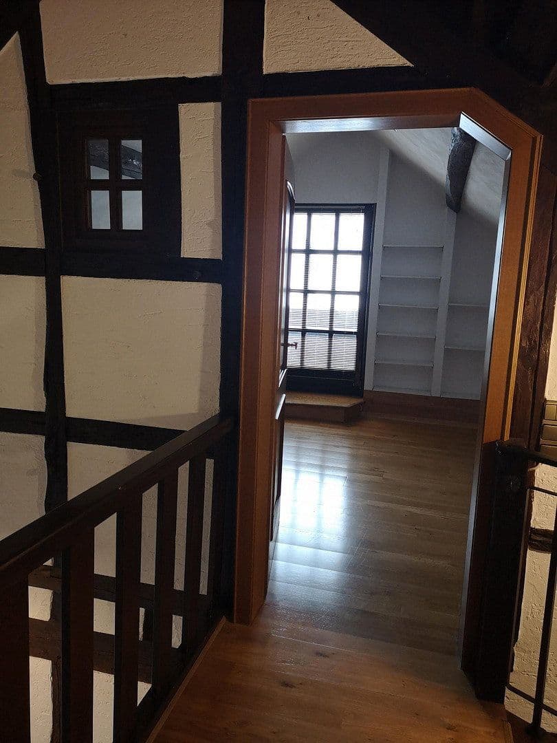 Prodej domu 354 m², pozemek 1.120 m², Nettersheim, Severní Porýní-Vestfálsko Prodej domu 354 m², pozemek 1.120 m², Nettersheim, Severní Porýní-Vestfálsko