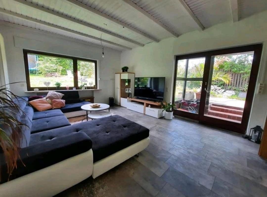Prodej domu 354 m², pozemek 1.120 m², Nettersheim, Severní Porýní-Vestfálsko Prodej domu 354 m², pozemek 1.120 m², Nettersheim, Severní Porýní-Vestfálsko