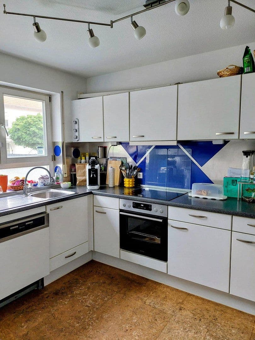 Prodej domu 162 m², pozemek 141 m², Muggensturm, Bádensko-Württembersko Prodej domu 162 m², pozemek 141 m², Muggensturm, Bádensko-Württembersko
