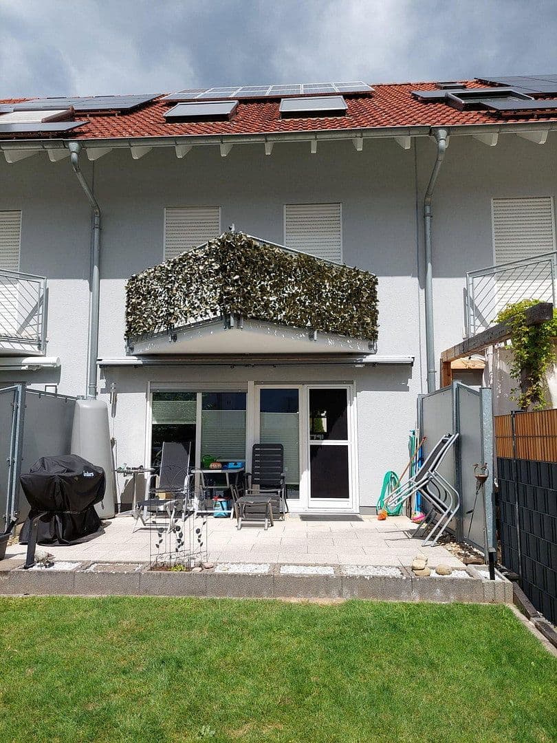 Prodej domu 162 m², pozemek 141 m², Muggensturm, Bádensko-Württembersko Prodej domu 162 m², pozemek 141 m², Muggensturm, Bádensko-Württembersko